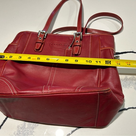 Coach Legacy Classic Red Shoulder Bag - Picture 13 of 16